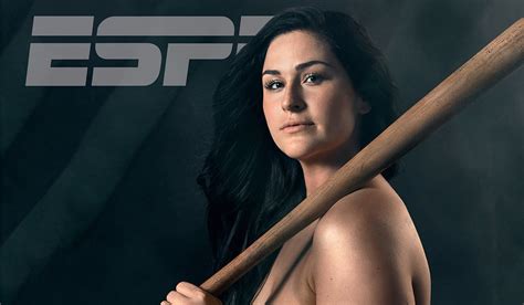 lauren chamberlain nude|Softball player Lauren Chamberlain poses nude for ESPNs Body。